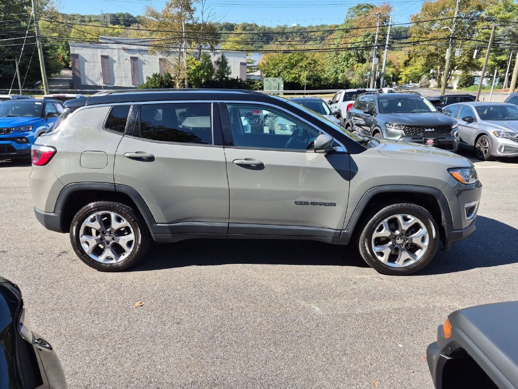Used 2021 Jeep Compass Limited AWD/4WD image 2