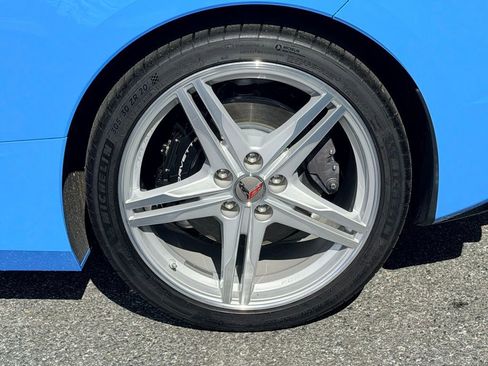 Used 2024 Chevrolet Corvette Stingray Premium Conv w/ Stealth Interior Trim Package image 22