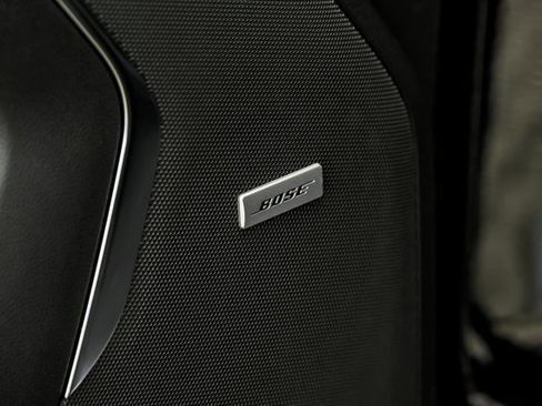 New 2026 GMC Yukon XL Elevation w/ LPO, Illumination Package image 6