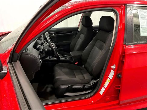 Used 2023 Honda Civic EX image 10