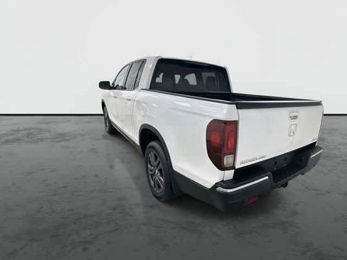Used 2020 Honda Ridgeline Sport image 2