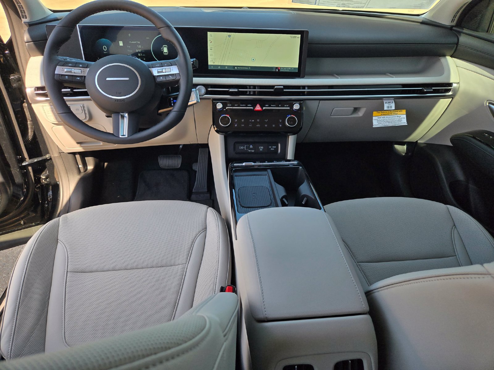 New 2026 Hyundai Tucson Limited FWD image 8