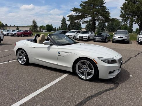 Used 2011 BMW Z4 sDrive35is RWD image 10