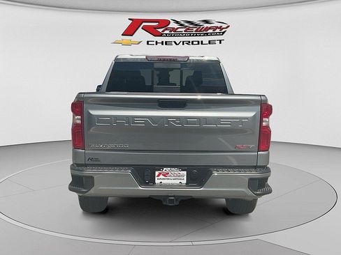 New 2026 Chevrolet Silverado 1500 RST w/ Convenience Package II AWD/4WD image 4