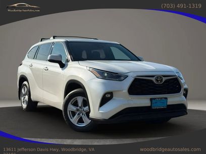 Used 2021 Toyota Highlander LE