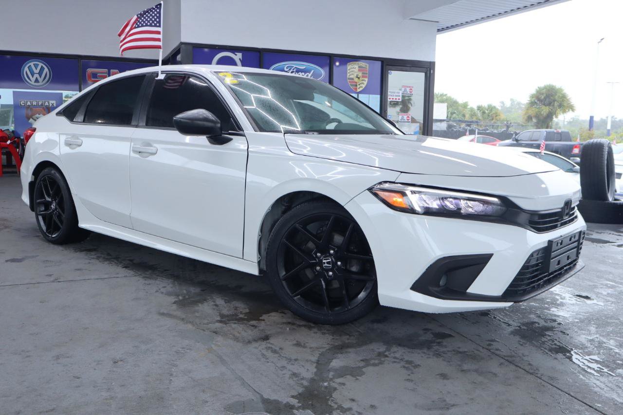 Used 2022 Honda Civic Sport image 3