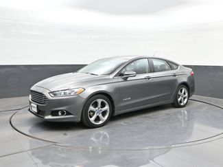 Used 2013 Ford Fusion SE FWD video 1