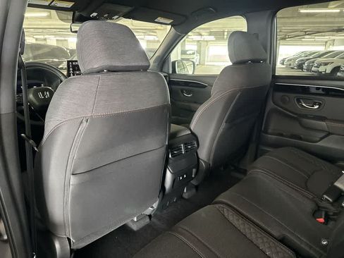 New 2026 Honda Pilot Sport image 22