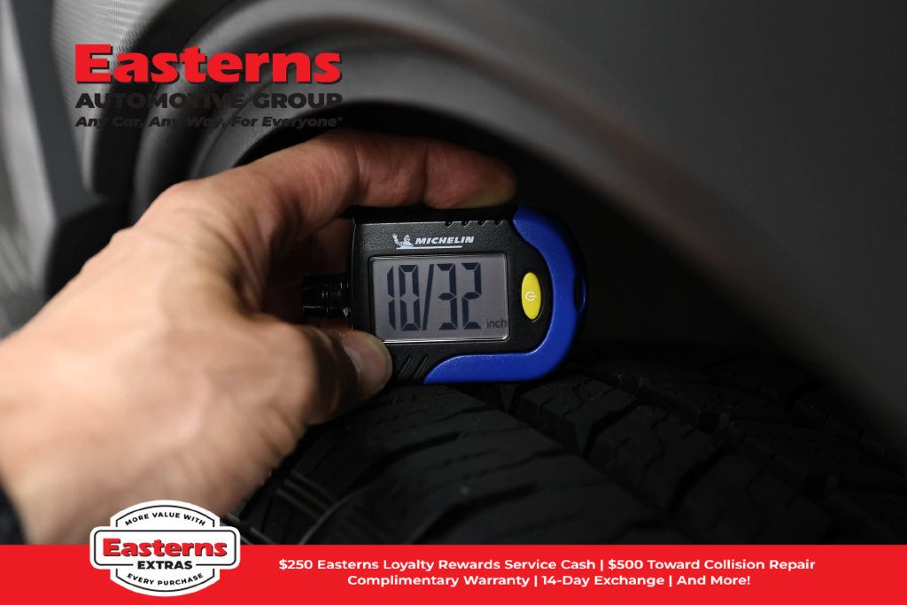 Used 2025 Subaru Ascent Premium AWD/4WD image 28