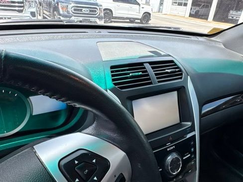 Used 2014 Ford Explorer Limited FWD image 13