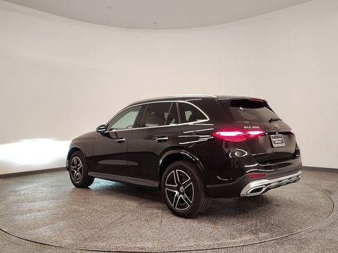 New 2026 Mercedes-Benz GLC 300 image 3
