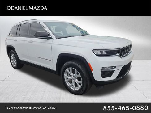 Used 2023 Jeep Grand Cherokee Limited AWD/4WD image 1
