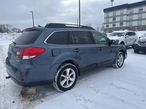 Used 2013 Subaru Outback 2.5i Limited w/ Moonroof Pkg image 18