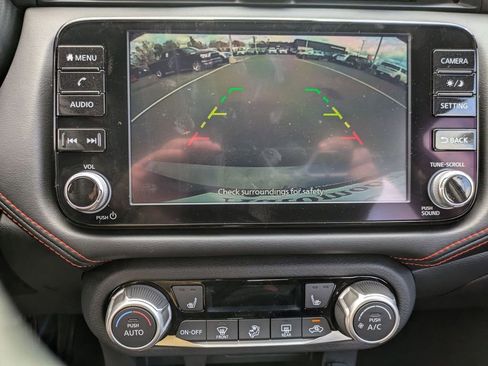 New 2025 Nissan Versa SR w/ Trunk Package image 15