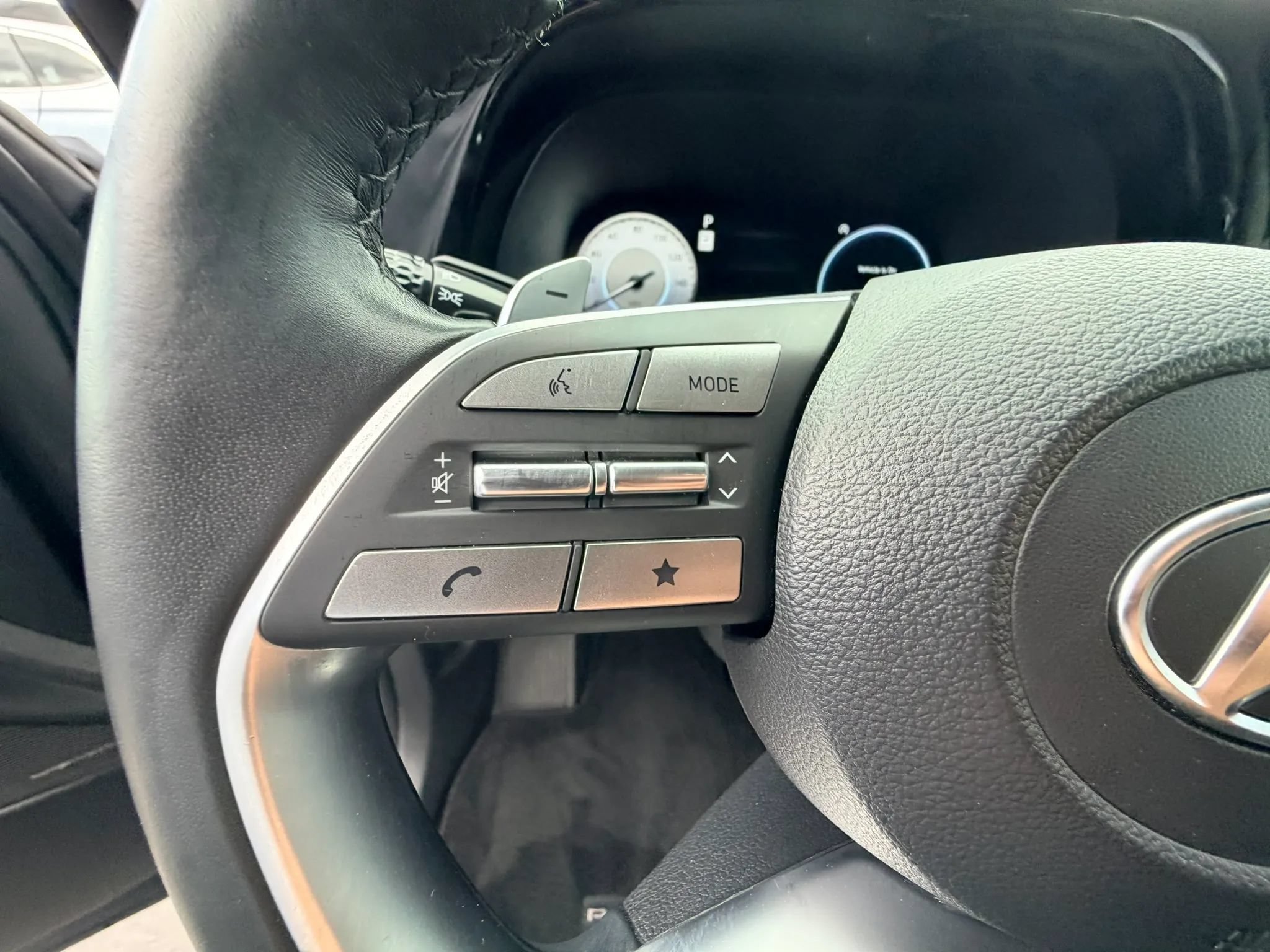 Used 2023 Hyundai Palisade SEL AWD/4WD image 13
