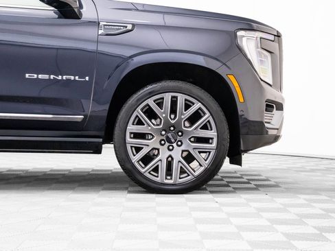 Used 2025 GMC Yukon Denali Ultimate image 34