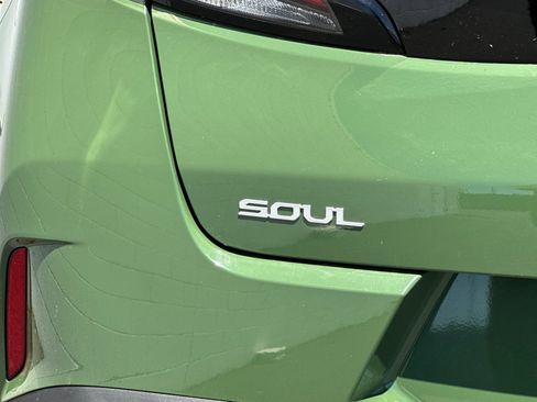 Used 2023 Kia Soul EX FWD image 31