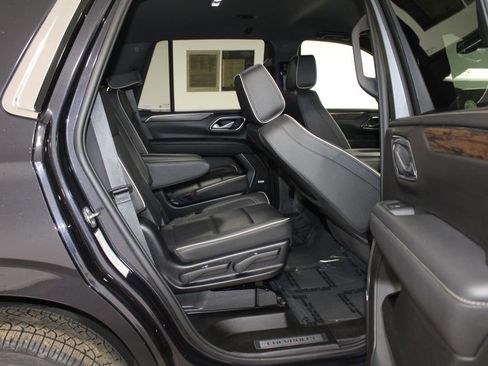 Used 2024 Chevrolet Tahoe Premier image 35