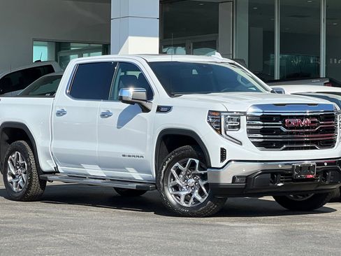 New 2026 GMC Sierra 1500 SLT w/ SLT Premium Plus Package AWD/4WD image 2