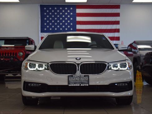 Used 2017 BMW 530i image 2