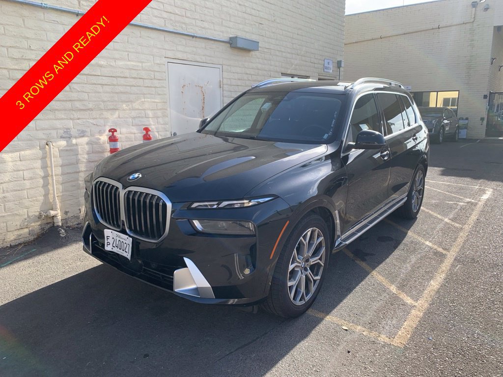 Used 2024 BMW X7 xDrive40i AWD/4WD image 1