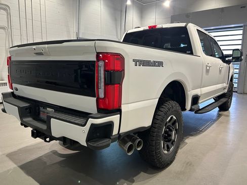 Used 2026 Ford F250 Platinum w/ Tremor Off-Road Package AWD/4WD image 7