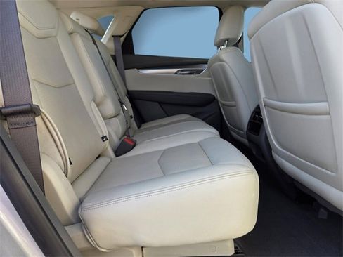 Used 2019 Cadillac XT5 Luxury image 15