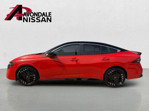 New 2026 Nissan Sentra SR FWD image 4