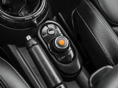 Used 2017 MINI Cooper S image 21