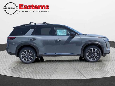 New 2026 Nissan Pathfinder Platinum AWD/4WD image 5