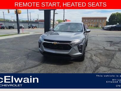 Used 2024 Chevrolet Trax LS w/ LS Convenience Package