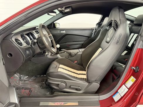 Used 2014 Ford Mustang Shelby GT500 w/ Equipment Group 821A RWD image 15