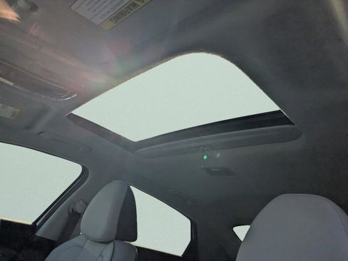 New 2026 Hyundai Elantra Limited FWD image 21