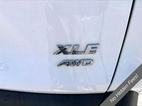 Used 2020 Toyota RAV4 XLE w/ Convenience Package AWD/4WD image 8