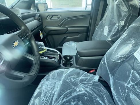 New 2026 Chevrolet Colorado W/T w/ WT Custom Package AWD/4WD image 12
