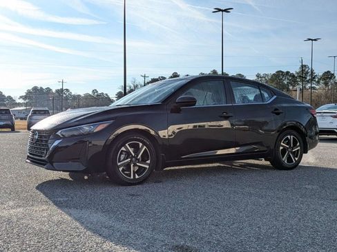 Certified 2024 Nissan Sentra SV w/ All-Weather Package image 8
