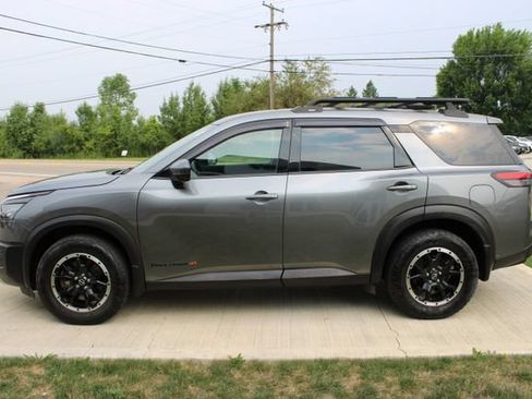 Used 2023 Nissan Pathfinder Rock Creek AWD/4WD image 29
