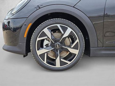 New 2026 MINI Cooper S FWD image 9