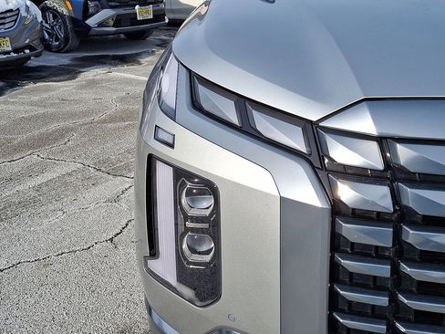 Used 2024 Hyundai Palisade Calligraphy image 28