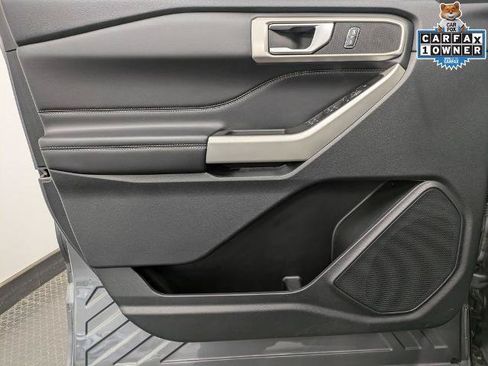 Certified 2023 Ford Explorer XLT w/ Equipment Group 202A AWD/4WD image 8