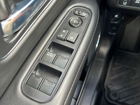 Used 2021 Honda HR-V EX-L image 20