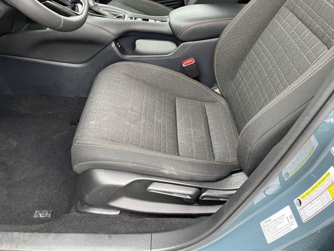 Used 2024 Honda HR-V Sport image 3