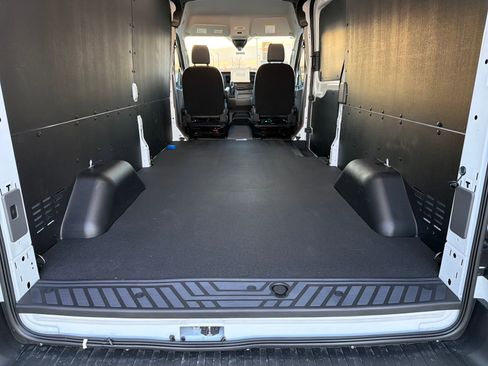 New 2026 Ford Transit 250 148 Medium Roof w/ Load Area Protection Package image 21