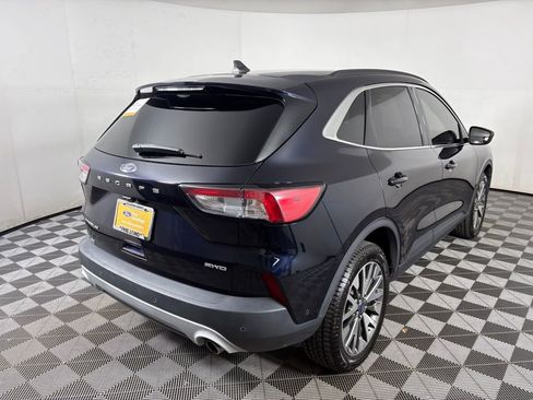 Certified 2021 Ford Escape Titanium image 7