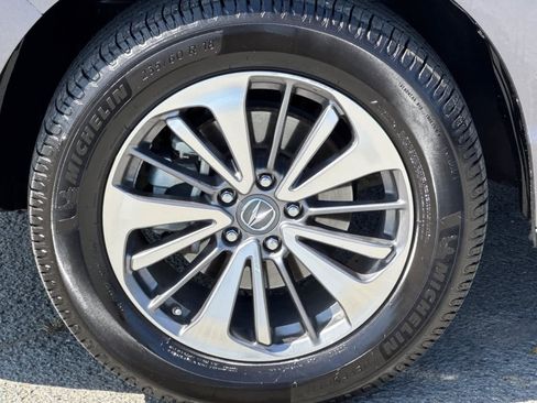Certified 2017 Acura RDX AWD w/ Advance Package image 26