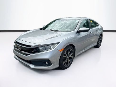 Used 2019 Honda Civic Sport image 3