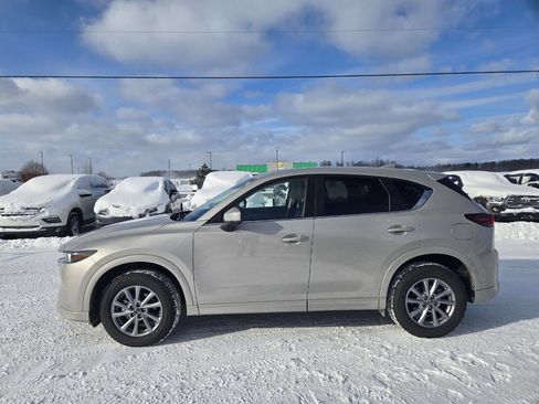 Used 2025 MAZDA CX-5 AWD 2.5 S w/ Preferred Package image 5
