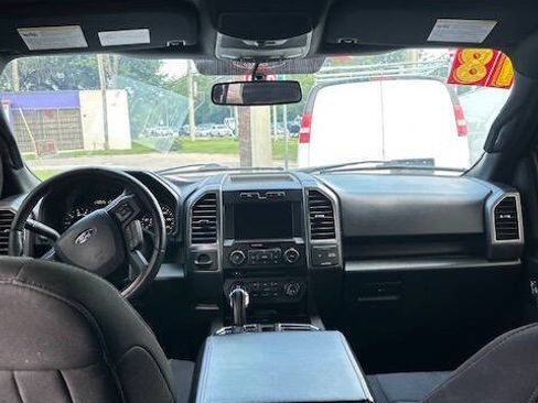 Used 2018 Ford F150 XLT w/ Equipment Group 302A Luxury RWD image 20