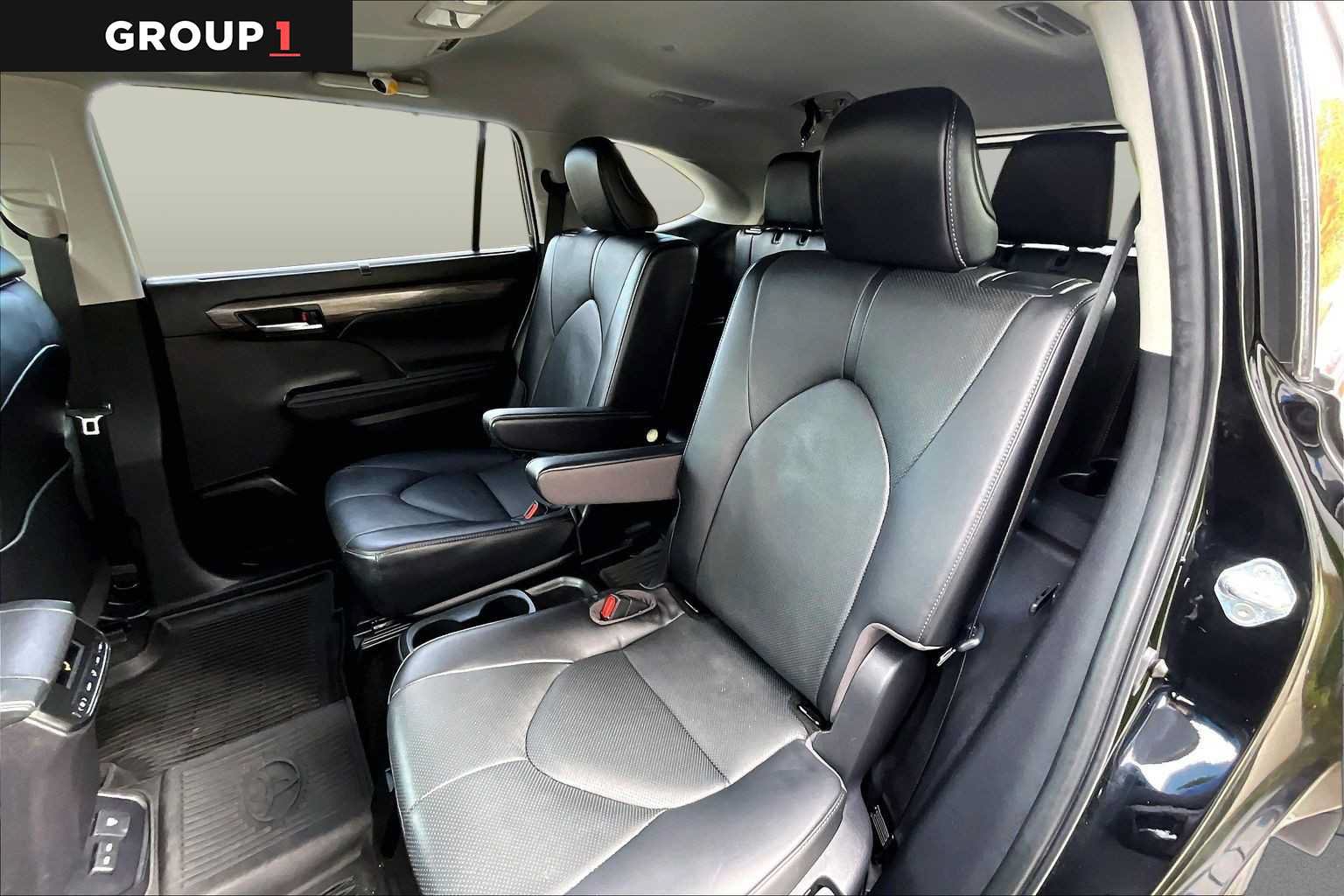Used 2023 Toyota Highlander Limited AWD/4WD image 21