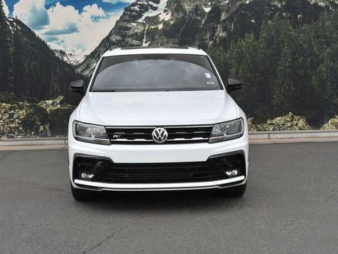 Used 2021 Volkswagen Tiguan SE R-Line AWD/4WD image 5